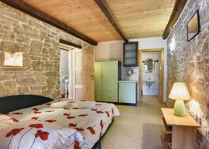 Villa Sherpa By Guide Stranici kod Lovreca